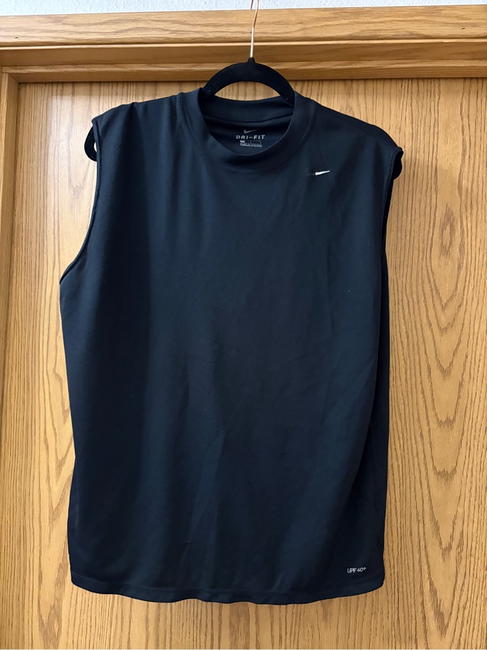 Nike Men’s Black Sleeveless Dri-FIT Athletic Tank